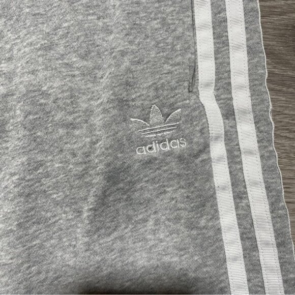Adidas Sweatpants Gray White Stripes Women's Small Slim Fit - Picture 7 of 7